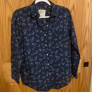 Women’s Abercrombie Paisley Print Button-Down